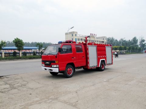 江鈴水灌消防車(chē)
