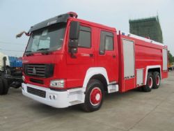 重汽豪沃型泡沫消防車(chē)（12T）